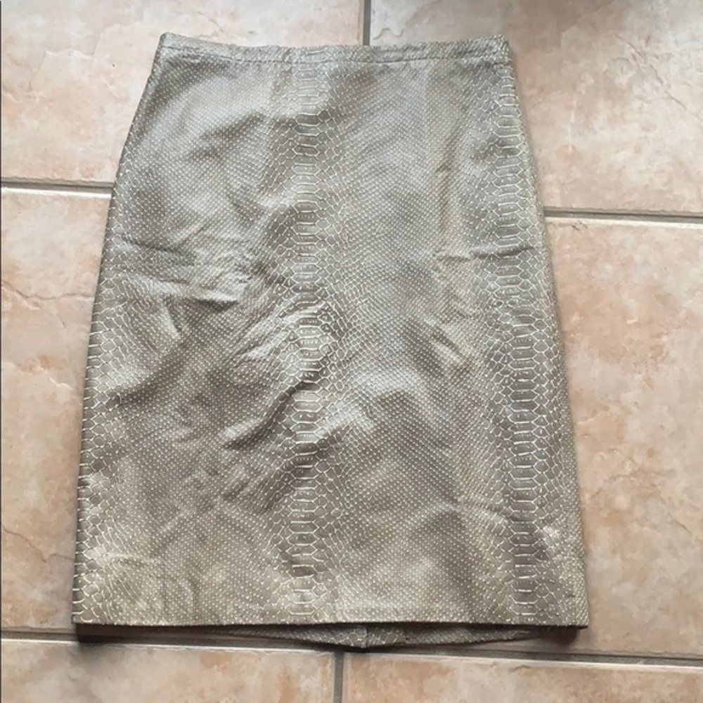 NWOT BCBGMaxAzria Tan Leather Snakeskin Print Pencil Skirt Size 2